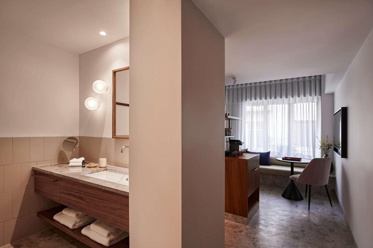 The Social Athens Hotel, A Member Of Radisson Individuals מראה חיצוני תמונה