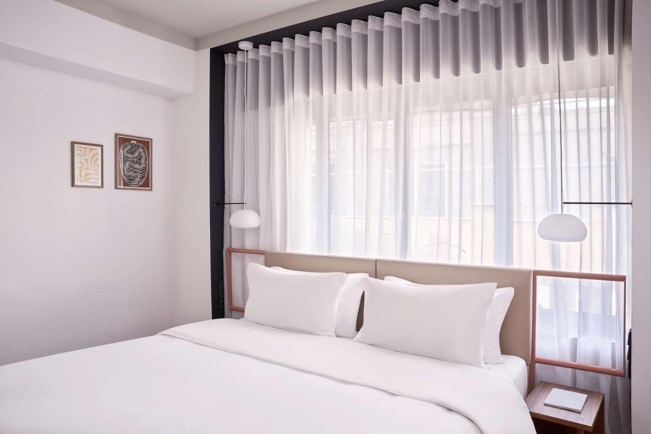 The Social Athens Hotel, A Member Of Radisson Individuals מראה חיצוני תמונה
