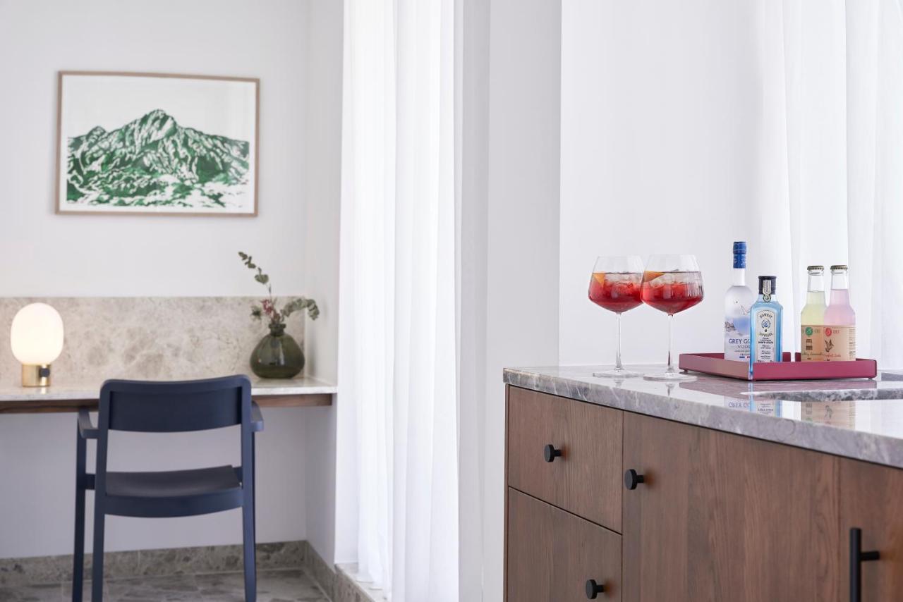 The Social Athens Hotel, A Member Of Radisson Individuals מראה חיצוני תמונה